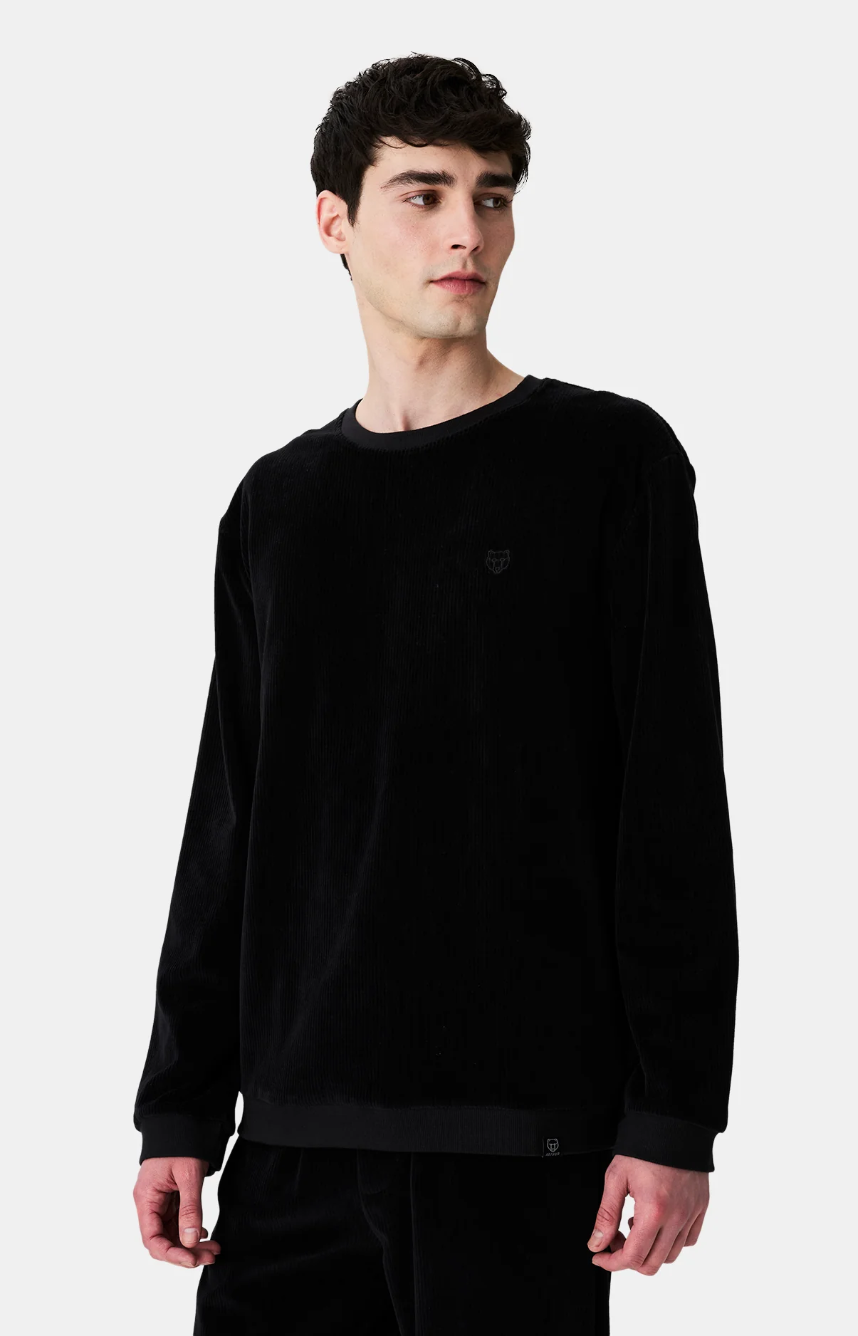 ARTHUR_PPVVELVH25-NOIR_PORTE_F