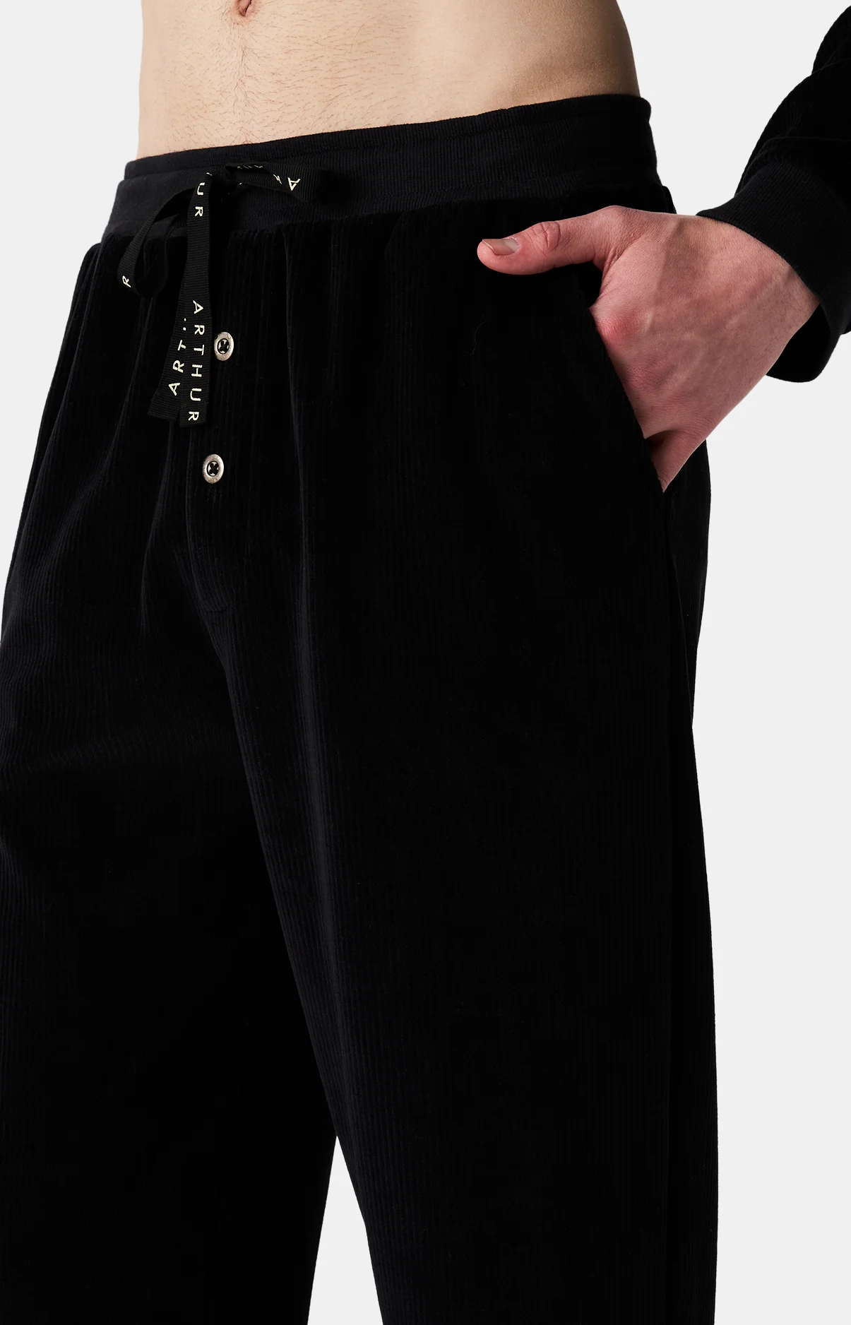 ARTHUR_PPVVELVH25-NOIR_PORTE_G